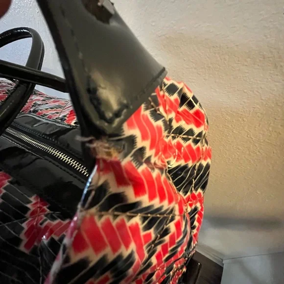 Tory Burch  Travel Bag Large Red and Black Geometric - Picture 15 of 16
